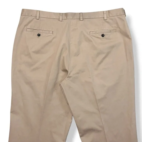 BROOKS BROTHERS Advantage Chinos Clark Fit in British Tan 44 x 29”